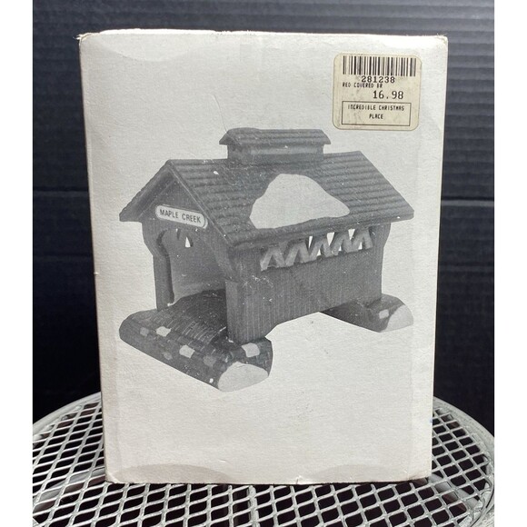 Dept 56 Heritage Village Red Covered Bridge Accessory 5987-0 with Original Box - Picture 9 of 9